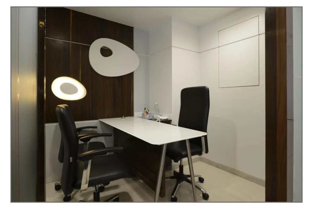 Bright open desk workspace in Pune coworking office